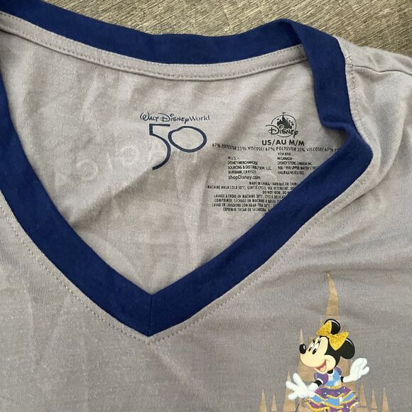 Walt Disney World 50TH Anniversary Minnie Mouse V-neck T-shirt Size Medium - Picture 4 of 9